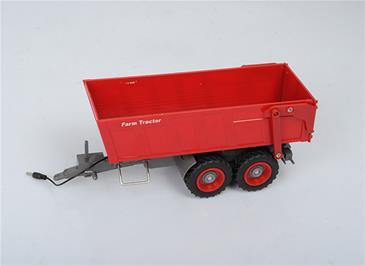 Fjernstyret Traktor med tiplad trailer 1:28 -12