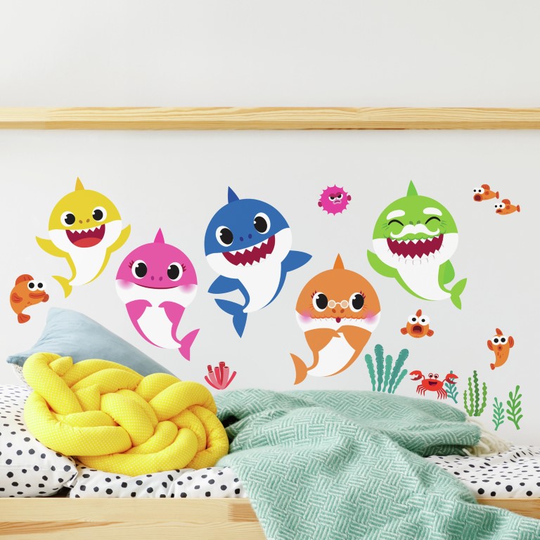 Billede af Baby Shark Wallstickers