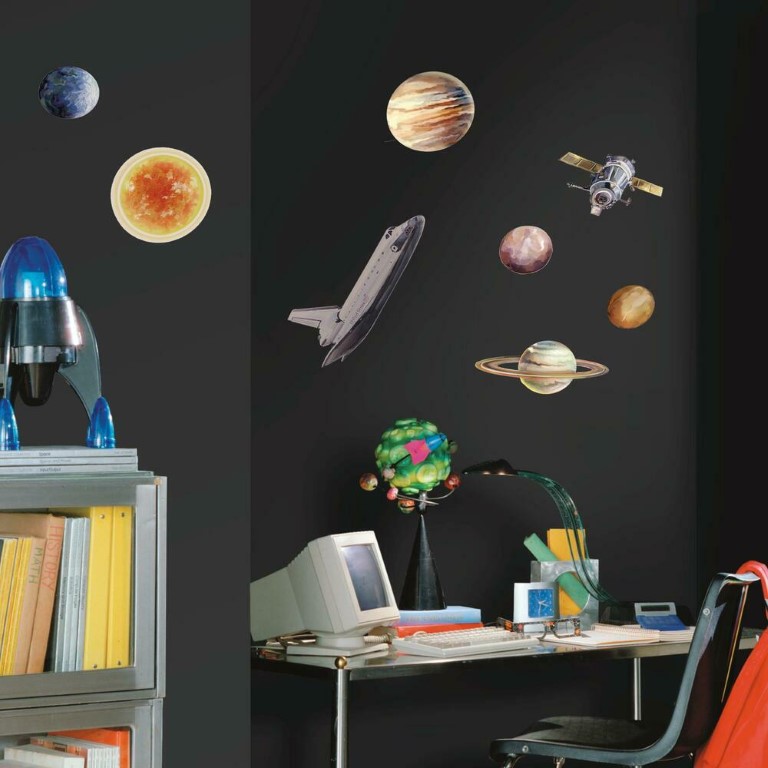 Se Space Travel Wallstickers hos MM Action