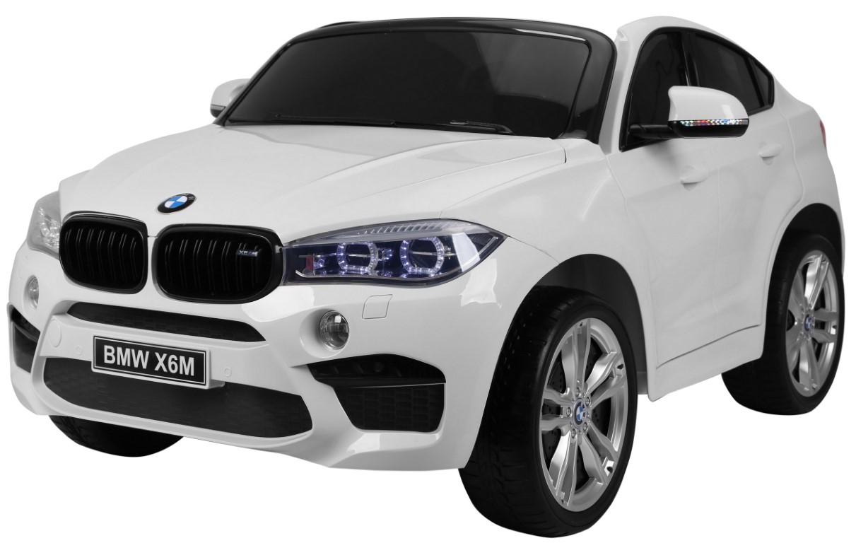 Se BMW X6 M 12v XXL Hvid m/Gummihjul + 2.4G + 10AH hos MM Action