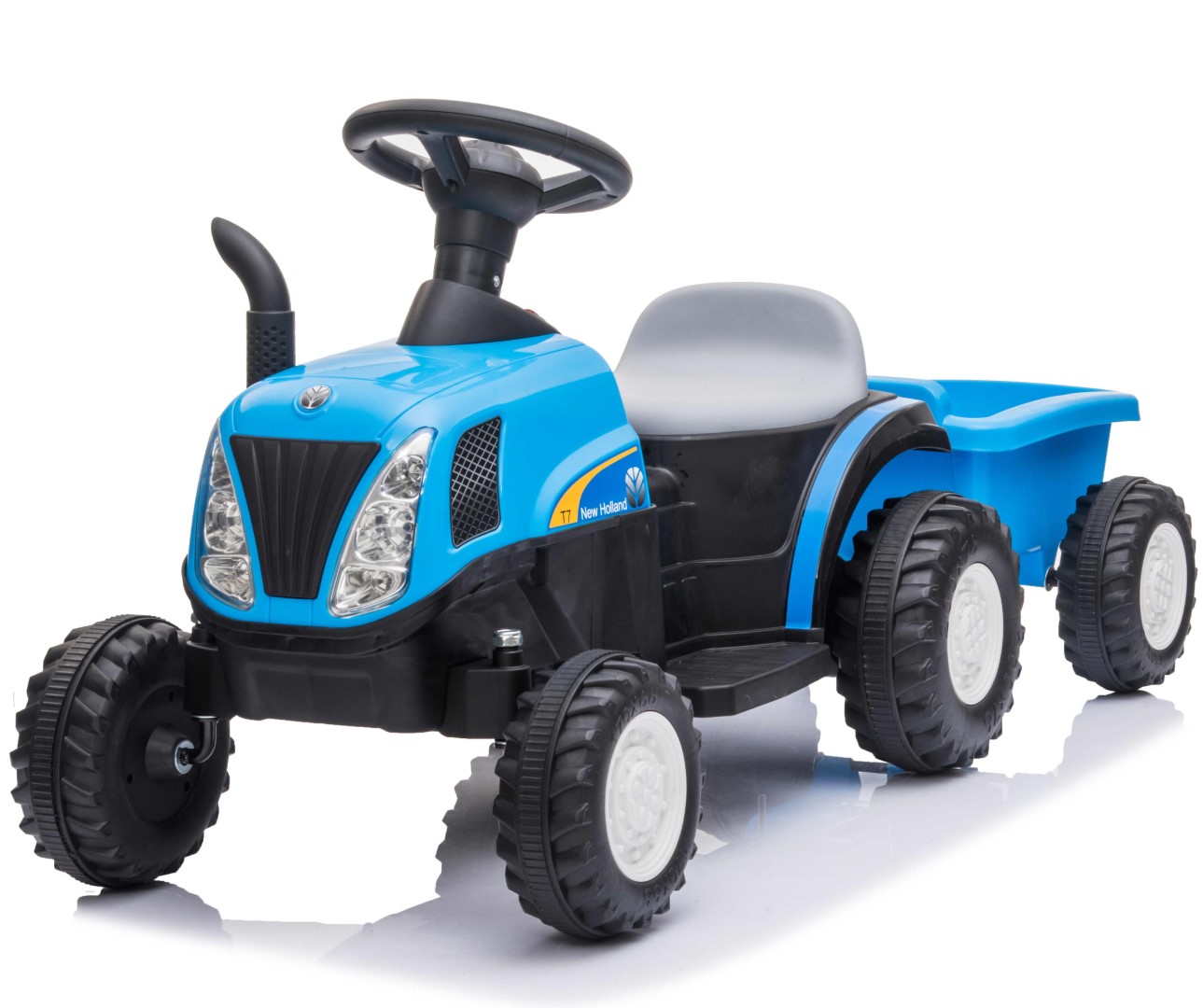 Se New Holland T7 EL Traktor med anhænger (2x12V motor) hos MM Action