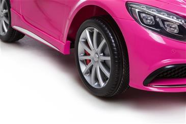 Mercedes S63 AMG til Børn 12V m/2.4G fjernbetjening og Gummihjul Pink-9
