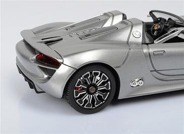 Porsche 918 Spyder Fjernstyret Bil 1:24 Sølv, sort eller hvid-6