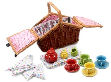  Tesæt i porcelæn i picnickurv til børn