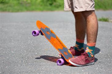 Choke JuicySusi Spicy Sabrina Elite Supercruiser Skateboard Orange-Rød-4