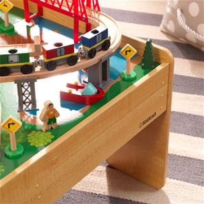 Kidkraft Træ Adventure Town Tog legebord m/tilbehør-7