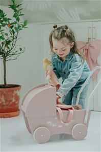 Krea Dukkevogn i træ, rosa-3