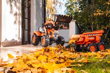 Kubota Traktor m/Frontskovl + Gravekran + Anhænger-7