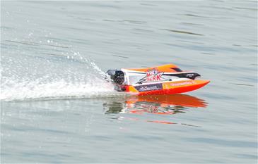 Mad Shark V2 F1 RC Speedbåd 2,4 GHz RTR-10