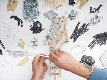 Metalcraft DIY 3D Guitar Gul Metal Byggesæt-10