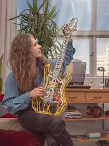 Metalcraft DIY 3D Guitar Gul Metal Byggesæt-7